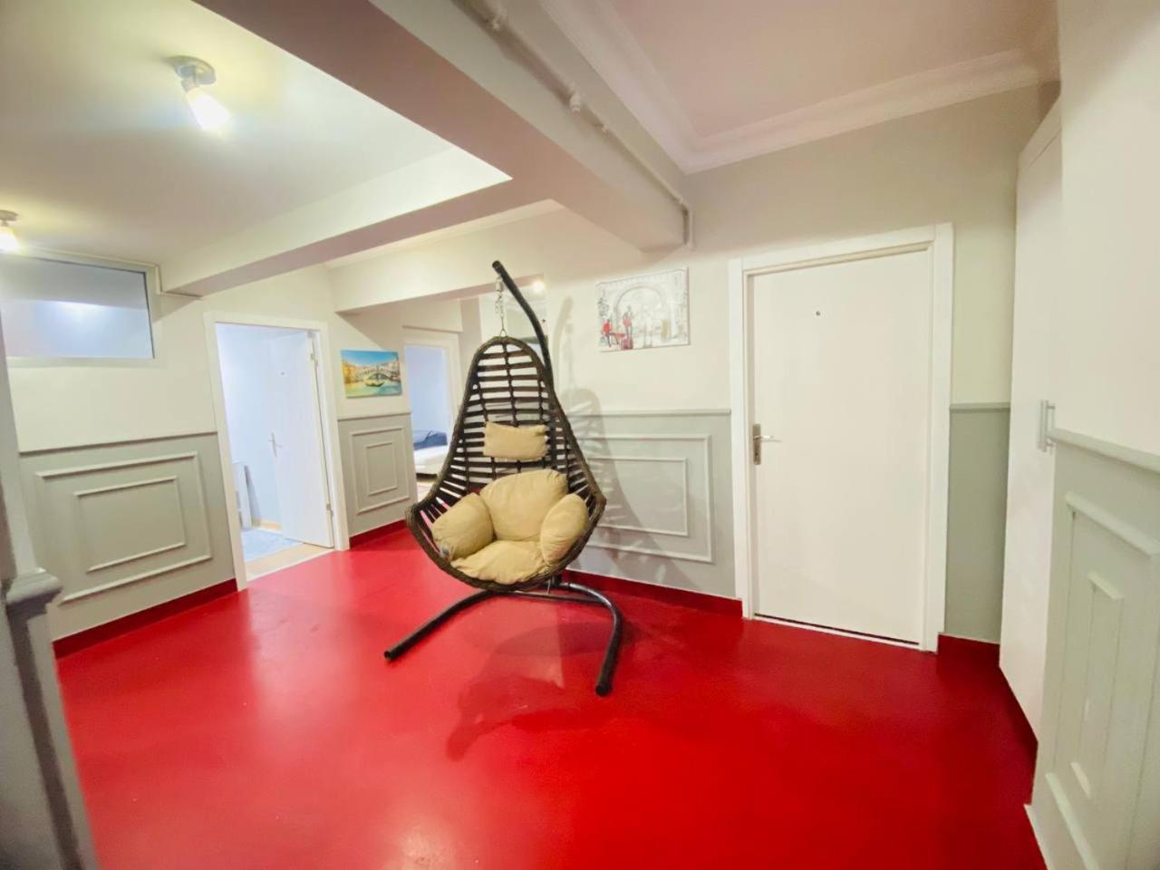 Transit Hotel - Istanbul — Photos 1